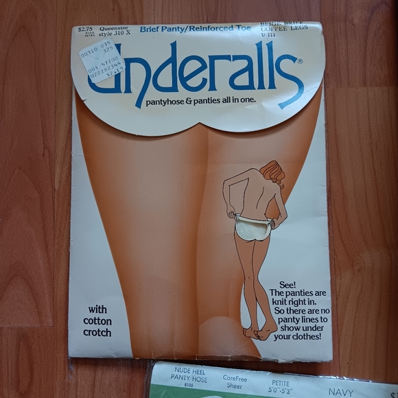 Lot of 9 Pairs of New Vintage Panty Hose Hanes Donna Karan Beauty Mist - Picture 7 of 7